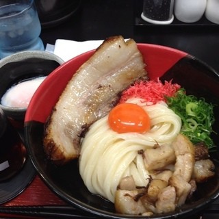 期間限定 Mkチャーシューうどんを食す By じゃじゃまるすけ 極楽うどん Tku ティーケーユー 玉造 うどん 食べログ