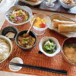 おうちカフェaiai - 春巻き、麻婆豆腐
