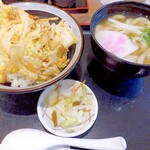 Ajido Koro Mampuku - かき揚げ天丼とミニうどんのセット
