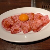 焼肉 じゅん - 但馬太田牛特上牛刺しユッケ