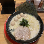 横浜家系ラーメン 吉岡家 - 