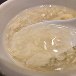 紅虎餃子房 - スープ