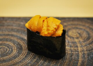 Ginza Sushi Yoshi Hanare - ウニ軍艦