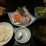 魚魚炉 - 刺身定食