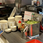 麺屋 博多 弁天堂 - ネギ乗せ放題がありがたい！