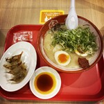 麺屋 博多 弁天堂 - 弁天ラーメン、一口餃子セット。¥1,180円