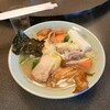 新雅 - 五目そば¥700