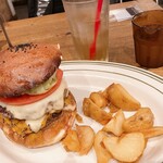 マンチズ バーガー シャック - 