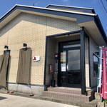 上海 - 町中華らしからぬ佇まい