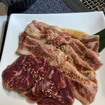 じんぎす汗 焼肉 宮之森 - 