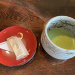 匠の宿 佳松 - 到着時お茶菓子