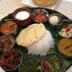 Authentic South Indian Cuisine Sri Balaj - ノンベジタリアンタリ(チキンチェティナドゥ、ラムマドラス、ビンディマサラ)