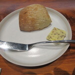 馳走西健一 - フランスパン　海藻入りバター