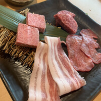 近江うし焼肉 にくTATSU 銀座店 - 