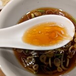 らーめん かねかつ - スープ