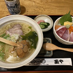 和風味な店 玉や - 秋の食うポンランチ1,000円　塩ラーメンとミニ海鮮丼