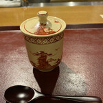 おかもと - ❸ブラウンマッシュルームの茶碗蒸し、栗、焼いたマッシュルーム、キャビア