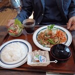 キッチン あずま - 本日のランチ　スタミナ焼き、1000円。