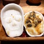 yokoyama - バイ貝とカリフワラーのムースが入ったモナカ