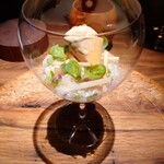 yokoyama - 熊本赤牛のタルタル 香住蟹のジュレ  蟹味噌のアイス  プラムリー青リンゴ（グラニースミス）　マヨネーズ