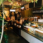 goute vintage used&coffee - カウンターでご注文お伺いします。