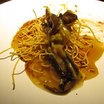 yokoyama - 揚そば 魚香茄子 秋刀魚の出汁 くらげ