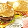 チェリー ビーンズ - 料理写真:ハンバーガー200円～　お得なバーガーセットは540円～