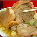 ラーメン二郎  - 豚（2013.04）