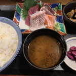 Uomasa Mune - 刺身定食（1000円）