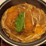 Shabushabu Sukiyaki Dontei - かつとじ鍋膳 968円(税込)