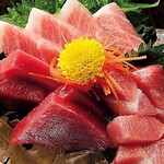 Assortment of 5 sticky tuna dishes