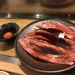 炭火焼肉一獲 - 