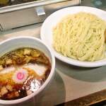 横浜中華そば 維新商店 - 