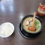 こうちゃん らー麺 - らー麺セット（ラーメンライス）