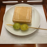 上越やすだ  銀座二丁目店 - 季節の白和え最中　祖父江　大粒銀杏串