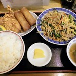 あけぼの八宝園 - 八宝園定食1470円