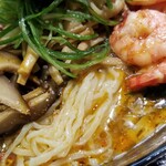 ラーメン巌哲 - 酸辣涼湯麺 (サンラーリャンタンメン）
