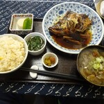 Ofukuwake - 煮魚定食