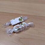 ロオジエ - オマケ。男性客にはお土産無い事をボヤいたらまさかのヌガー貰ってしまいましたwww　