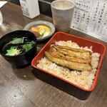 勝手口 ひまり屋 - 