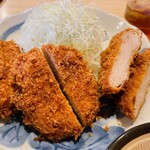 とんかつ＆エビフライ 囲炉裏 - 