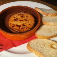 カルネジーオ イースト - 