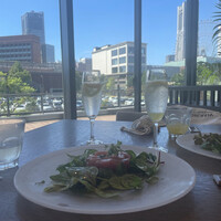 COLONIAL BEACH 横浜ハンマーヘッド - 