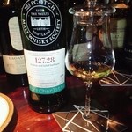 バー・バーンズ - PortCharlotte 65度の超スモーキー