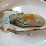 オイスターガーデン - 蒸し焼き牡蠣