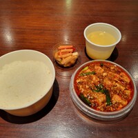 四川料理 龍の子 - 麻婆豆腐弁当