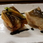 末広寿司 - 穴子のハーフ(塩)&ハーフ(タレ)
