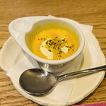 186152097 - かぼちゃのスープ