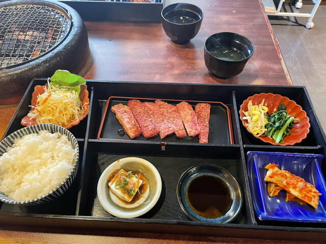 Sumibi Yakiniku Kurobeko photo 5