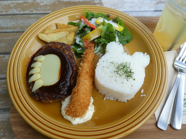 グーグーテラス（Good Gout terrace） - 八木山動物公園（ピザ）の写真